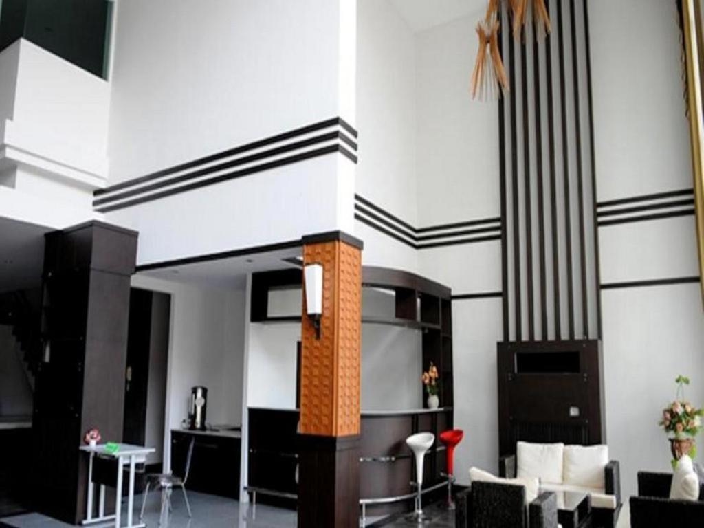 The O Valley Boutique Hotel Сураттхани Экстерьер фото